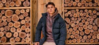 Grote Kortingen: Heren Kleding Sale Nu Aan de Gang!